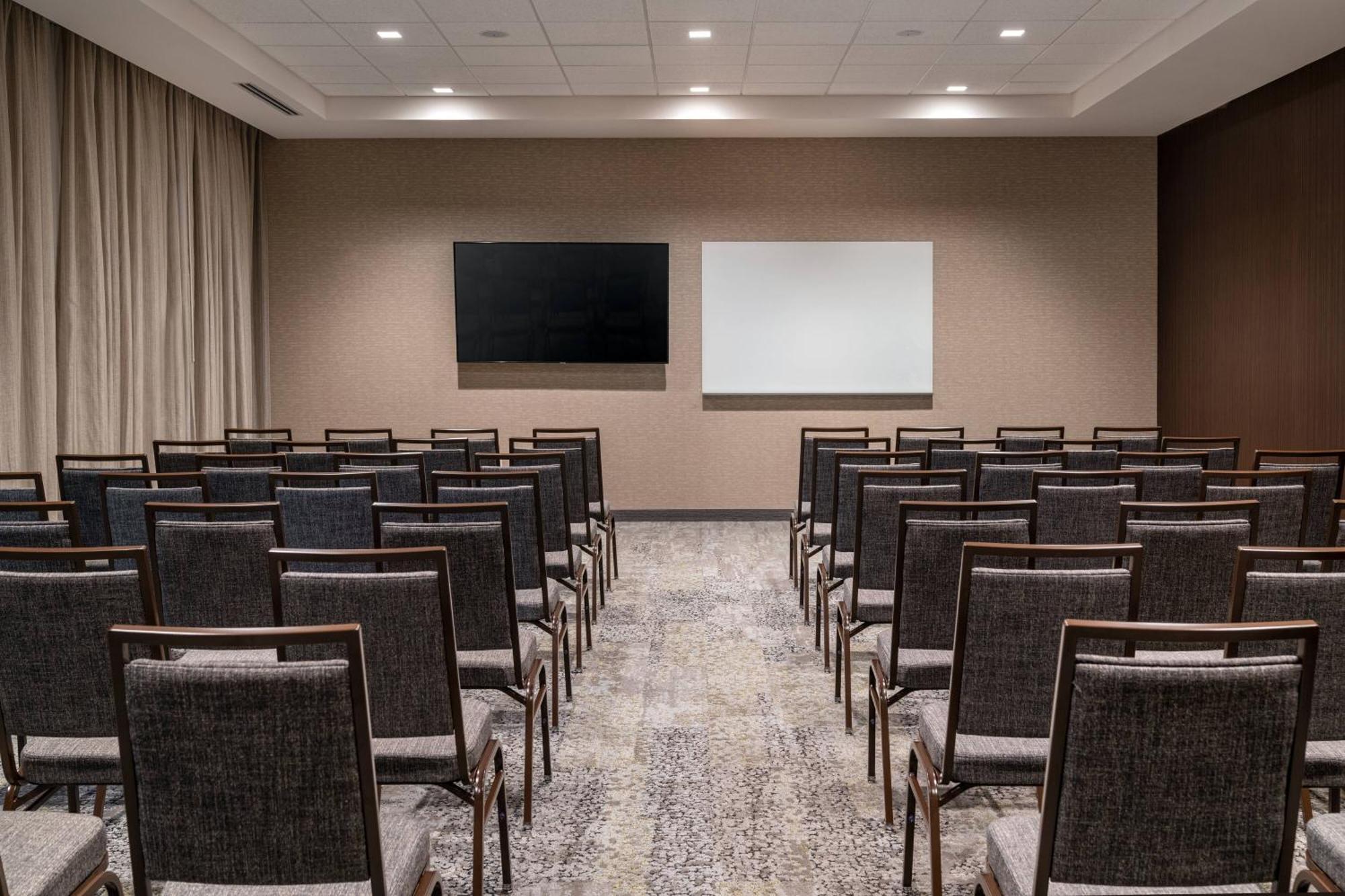Courtyard By Marriott Petaluma Sonoma County Hotel Luaran gambar