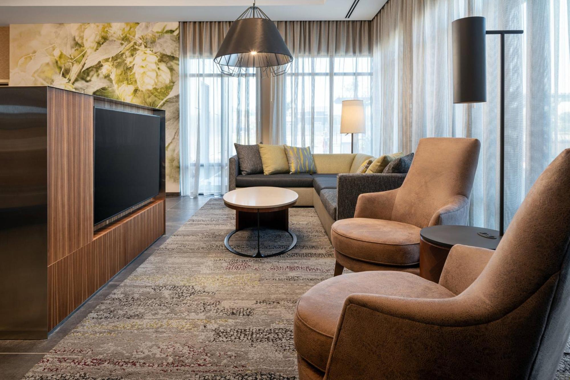 Courtyard By Marriott Petaluma Sonoma County Hotel Luaran gambar